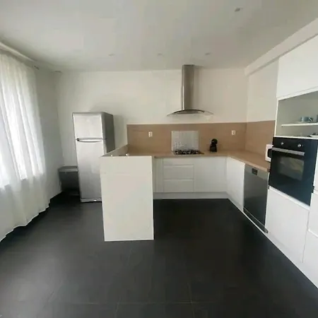 Maison Refaite A Neuf Centre De Будинок відпочинку